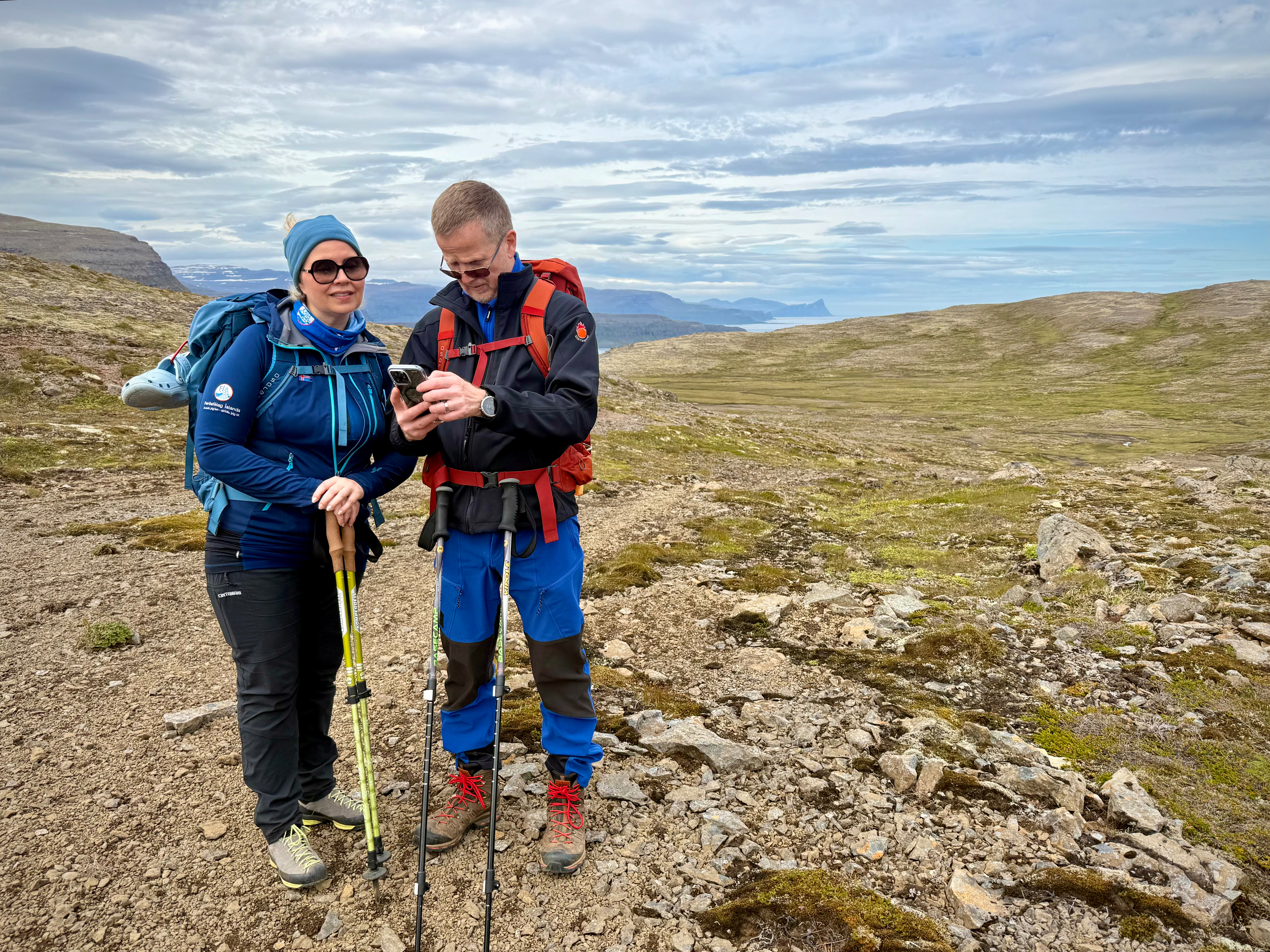 Ólöf Kristín forseti FÍ ásamt manni sínum Sævari Kristinssyni, í sumarleyfisferð með FÍ s.l. sumar Ólöf Kristín forseti FÍ ásamt manni sínum Sævari Kristinssyni, í sumarleyfisferð með FÍ s.l. sumar