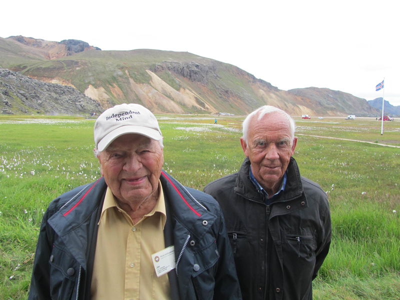LeidsogumenniLaugum.jpg