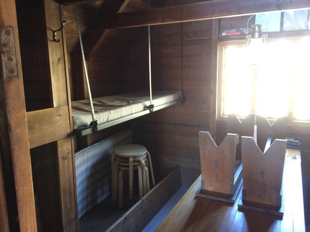 thjofadalir-inn-i-skala1.jpg