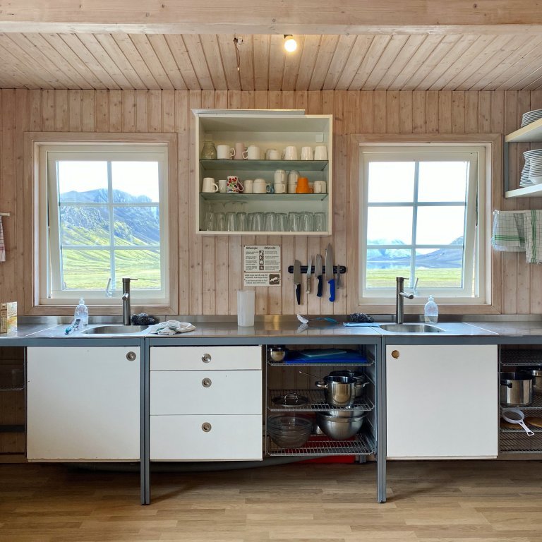 Álftavatn kitchen, big hut