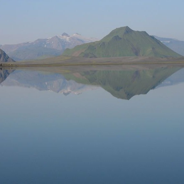 Stóra Grænafjall og Tindfjallajökull í bakgrunni.