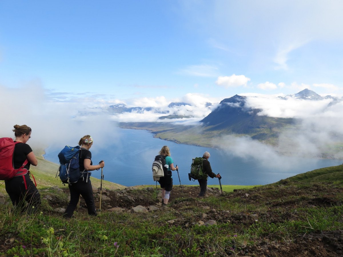 Ferðakynningar framundan