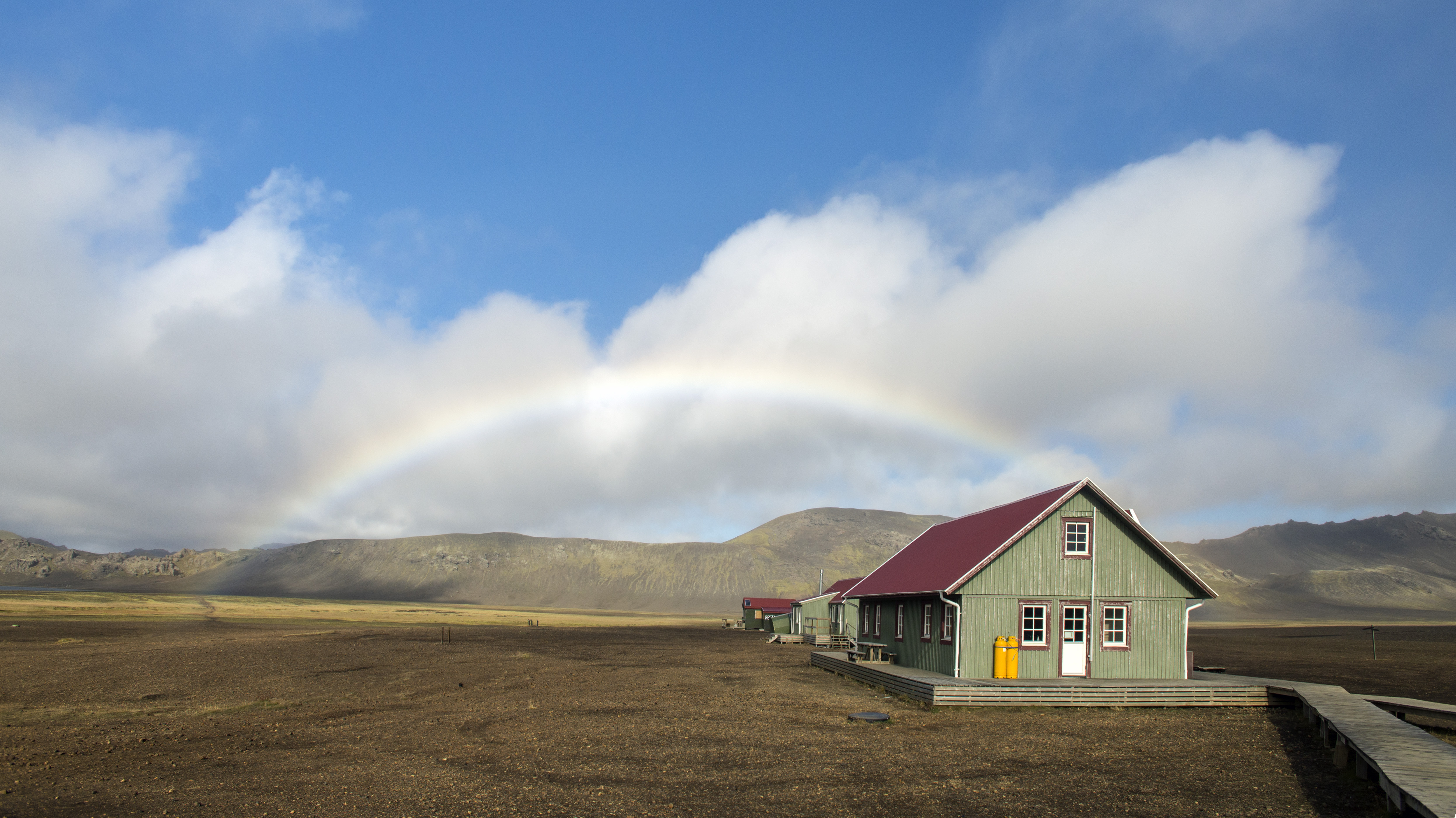 Rainbow over Álftavatn